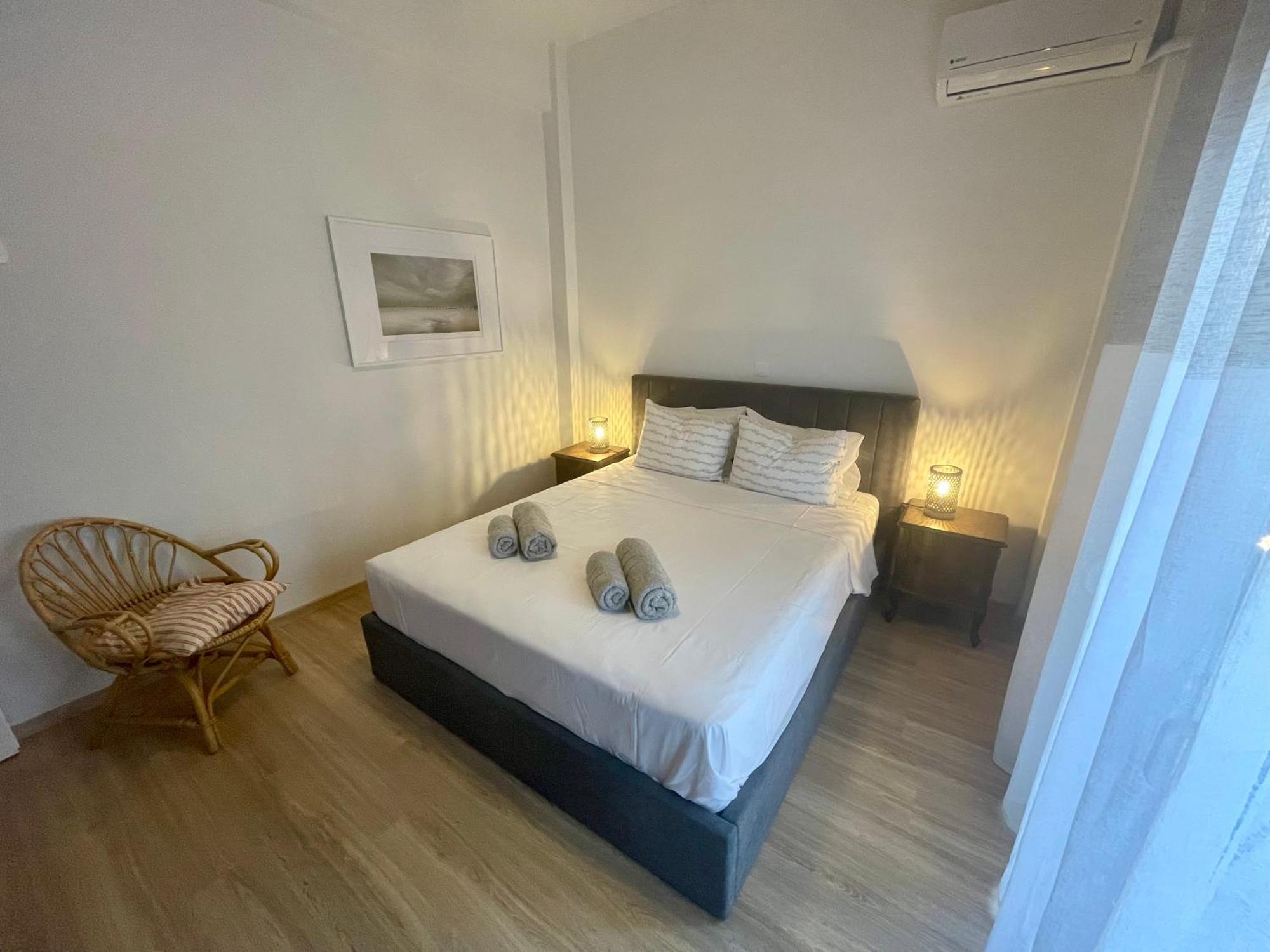 Stella'S Petite Boite Apartment ราฟีนา ภายนอก รูปภาพ