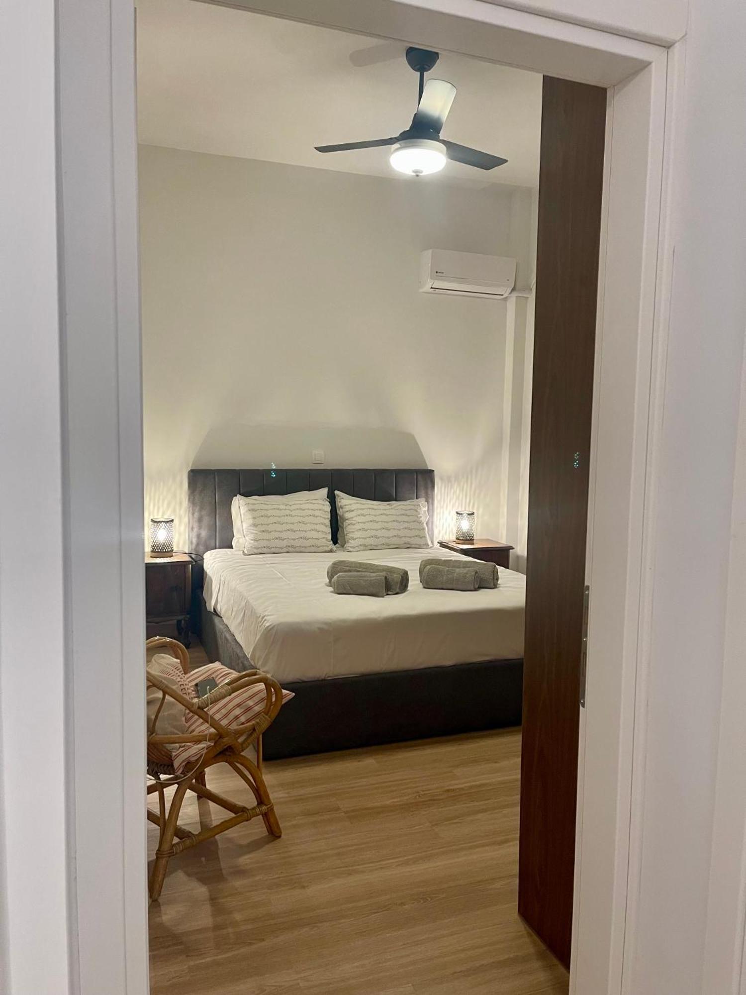 Stella'S Petite Boite Apartment ราฟีนา ภายนอก รูปภาพ